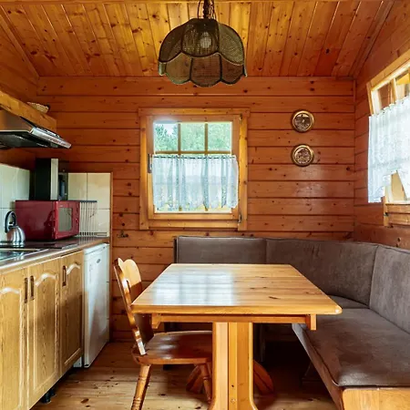 Dom wakacyjny Bajkowy Zakatek - Dwa Baseny, Silownia, Plac Zabaw, Bardzo Blisko Plazy Rusinowo (Slawno)